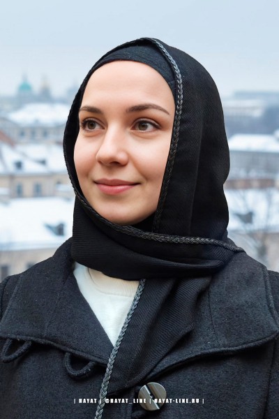 Капюшон КОСИЧКИ шерсть черный